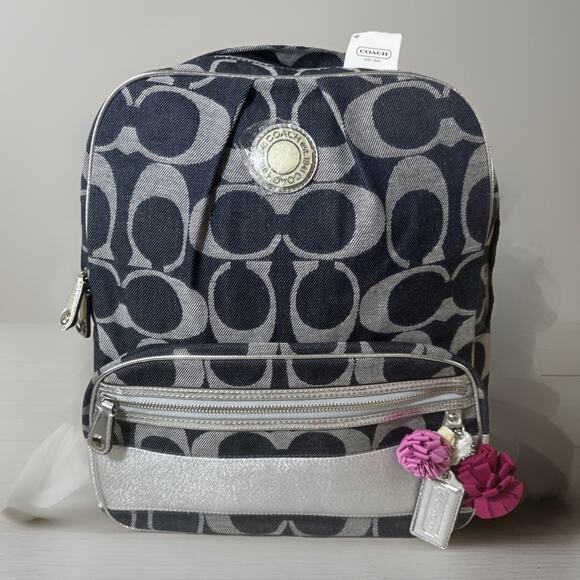 Rare Find NEW Coach Signature Denim Backpack F19691 Denim Silver Metallic Trim main image 4